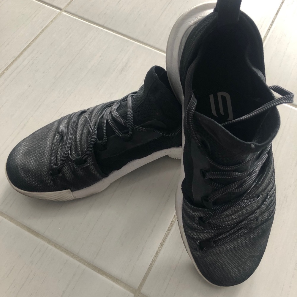Under armour shoes